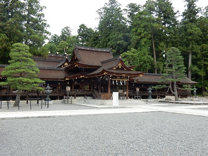 生命（いのち）の親神様・多賀大社