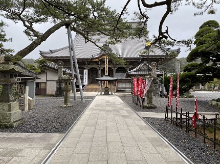 日蓮大聖人・大本山小湊山誕生寺