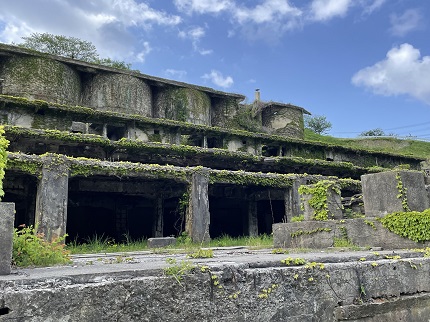 産業遺産・東洋一の浮遊選鉱場跡