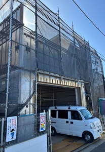 パッシブデザインハウス・ビルトインガレージ＆ビッグバルコニーのある家（横浜市）