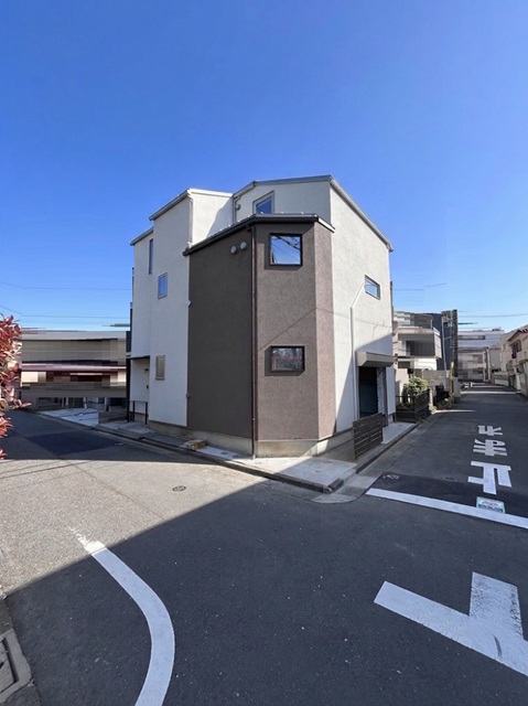 狭小地に建てる3階建て耐火構造の家